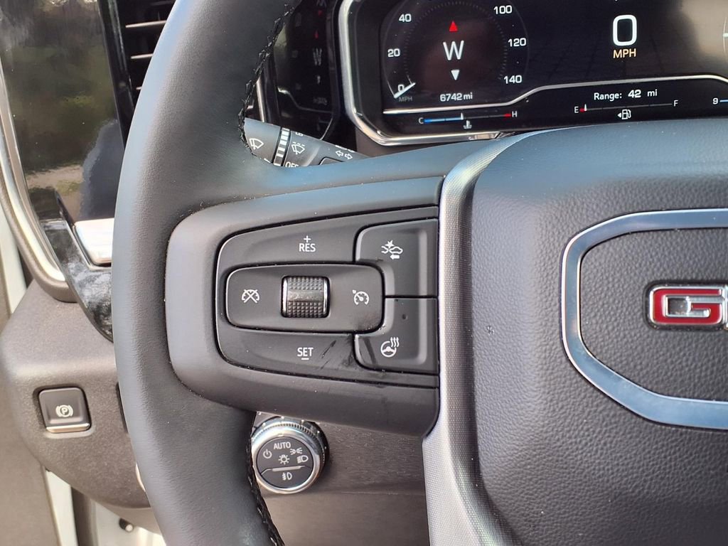 Used 2025 GMC Sierra 1500 Elevation AWD/4WD image 33