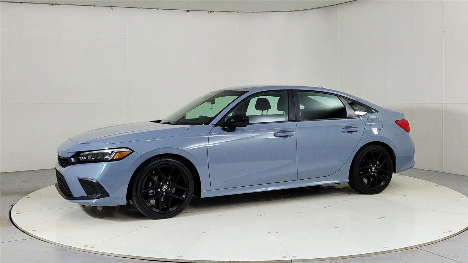 Used 2024 Honda Civic Sport image 3