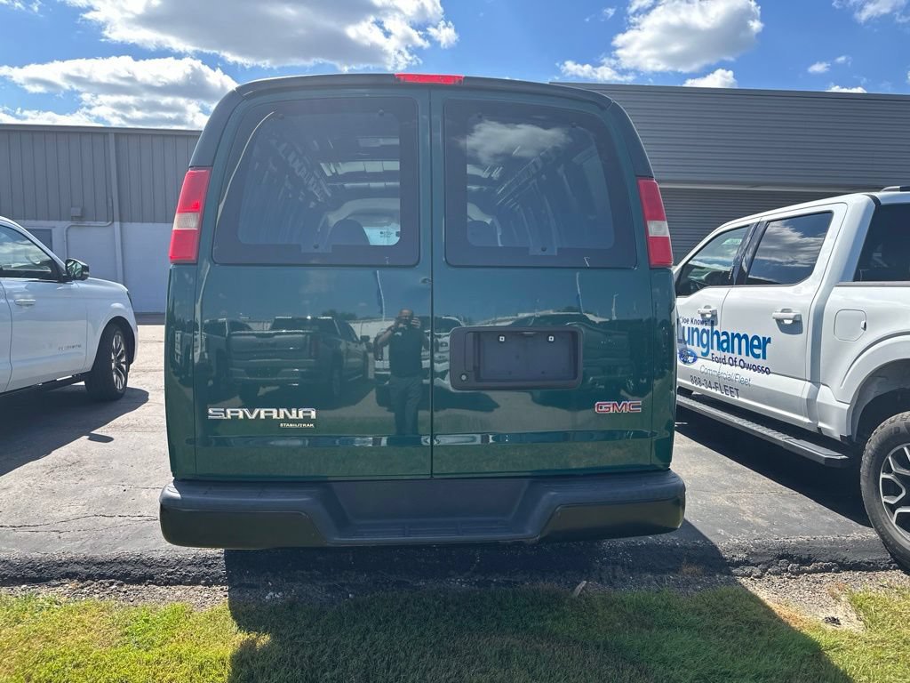 Used 2014 GMC Savana 1500 RWD image 6
