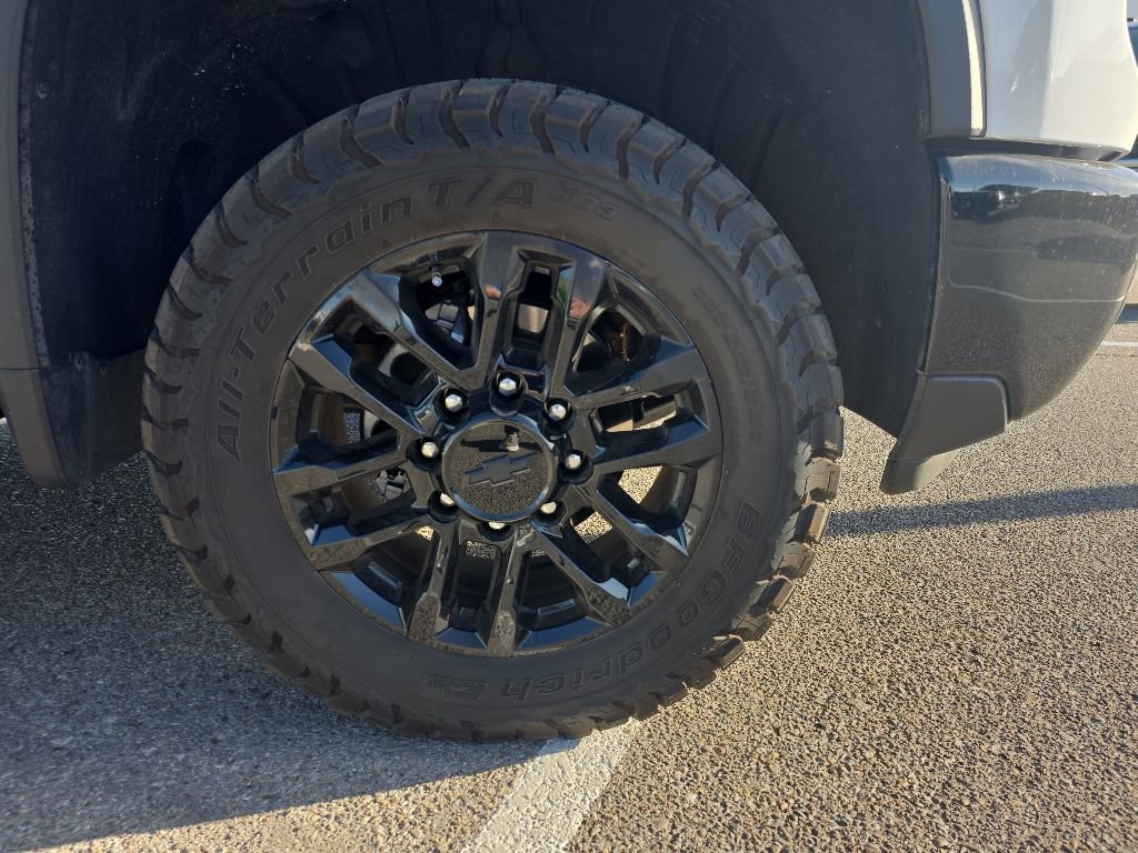 Certified 2025 Chevrolet Silverado 2500 LT w/ Trail Boss Package AWD/4WD image 2