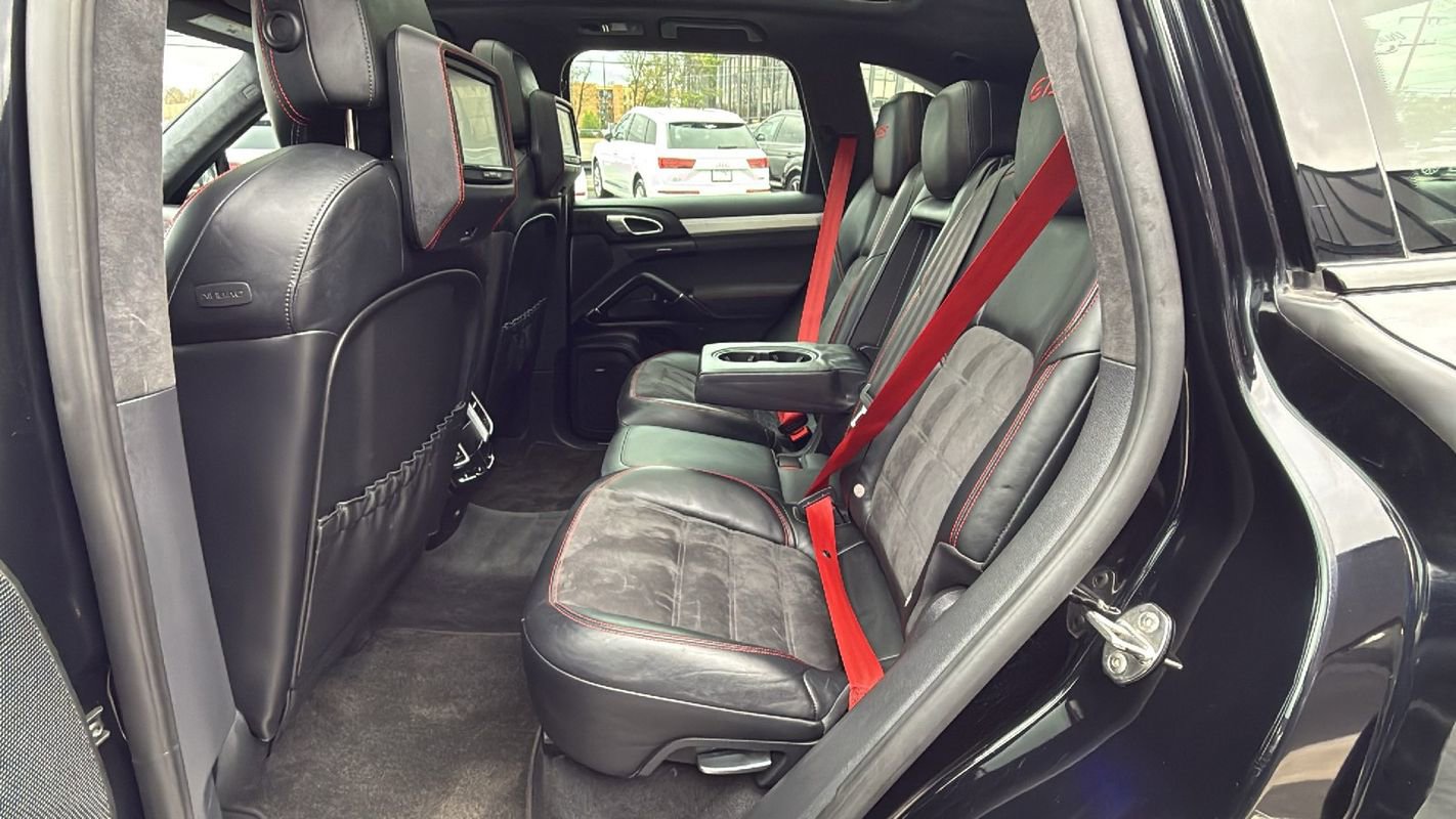 Used 2013 Porsche Cayenne GTS AWD/4WD image 12