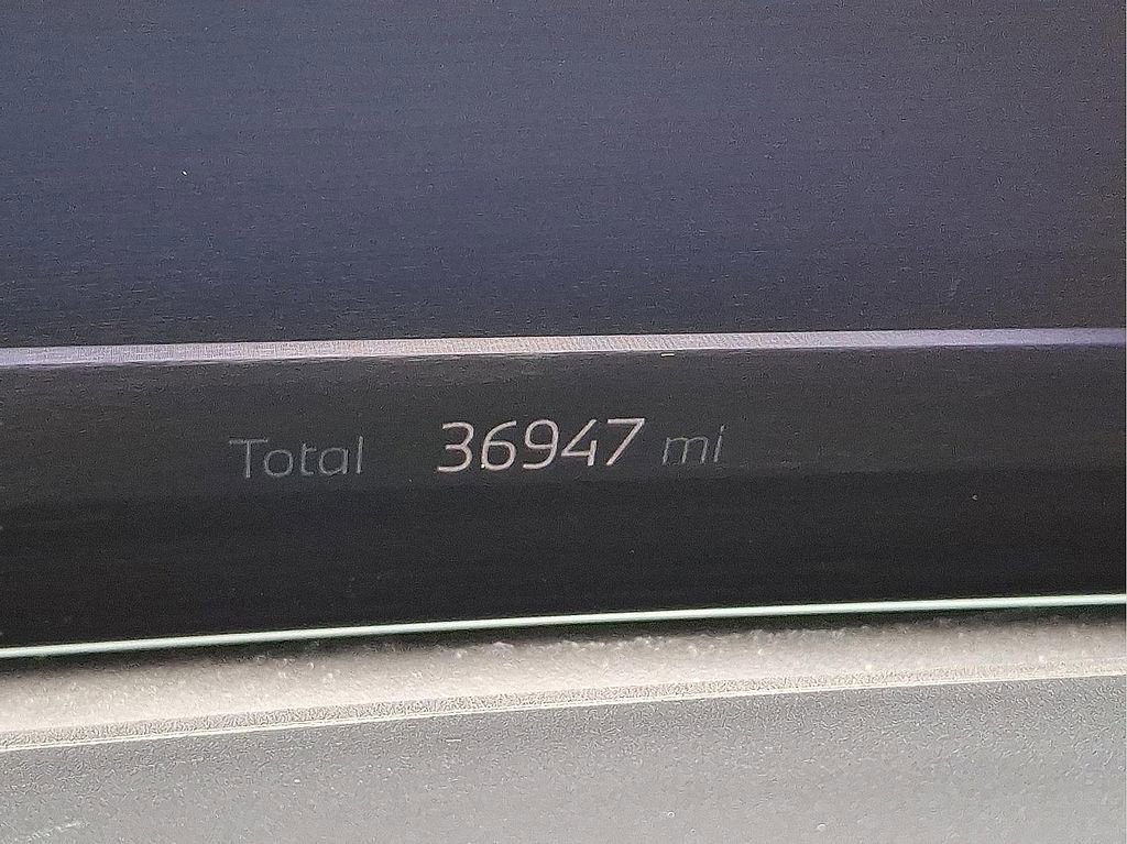 Used 2024 BMW ALPINA XB7 image 24