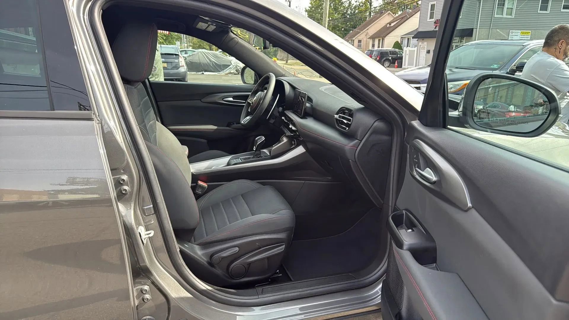 Used 2024 Dodge Hornet R/T image 25