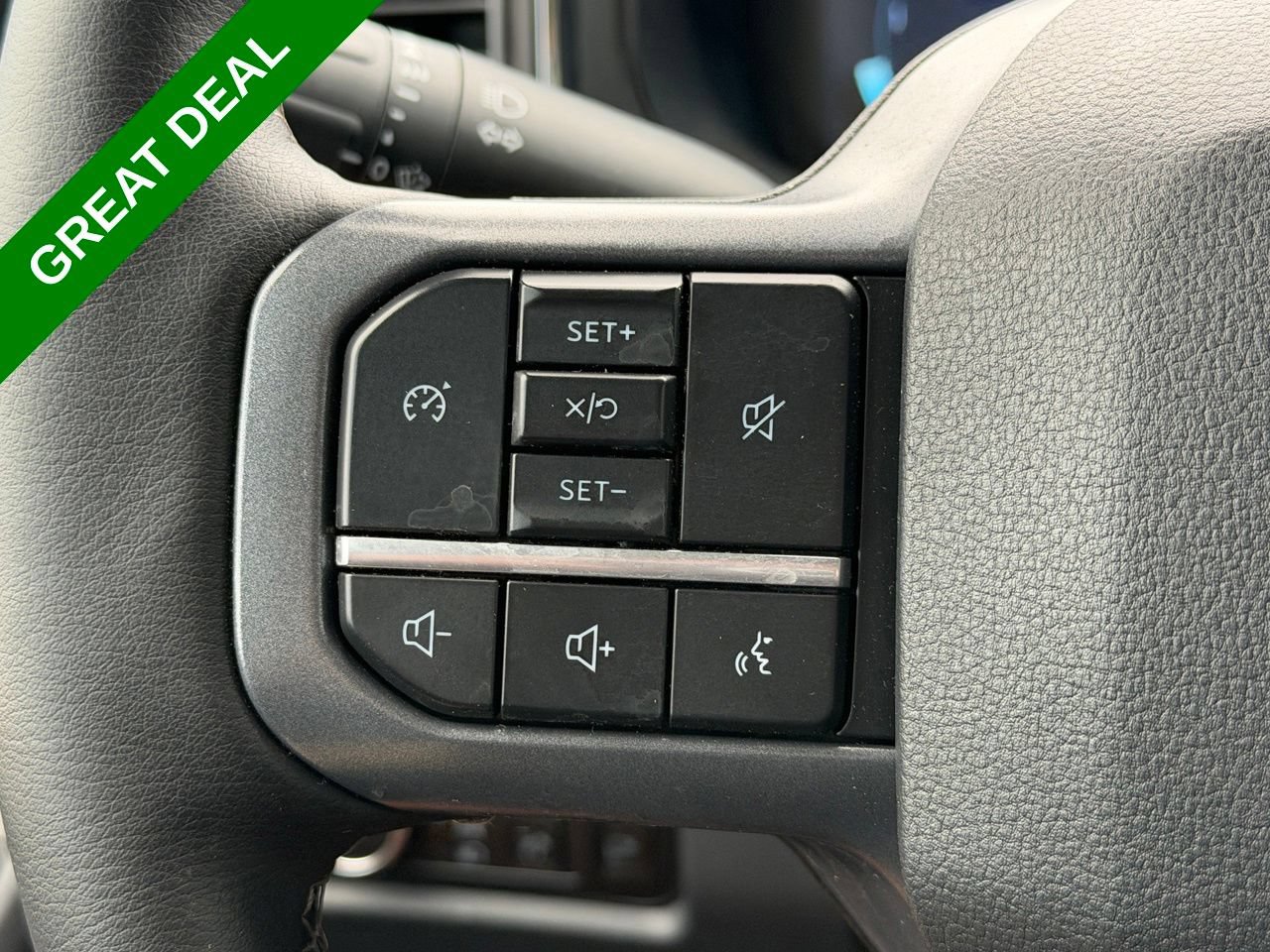 Used 2025 Ford F250 Lariat AWD/4WD image 20