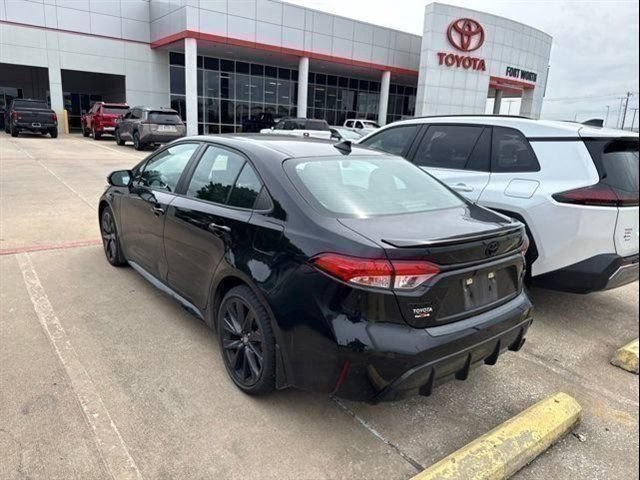 Used 2023 Toyota Corolla SE FWD image 6