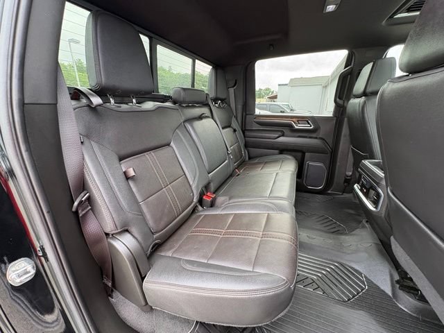 Used 2024 Chevrolet Silverado 2500 High Country w/ Technology Package AWD/4WD image 35