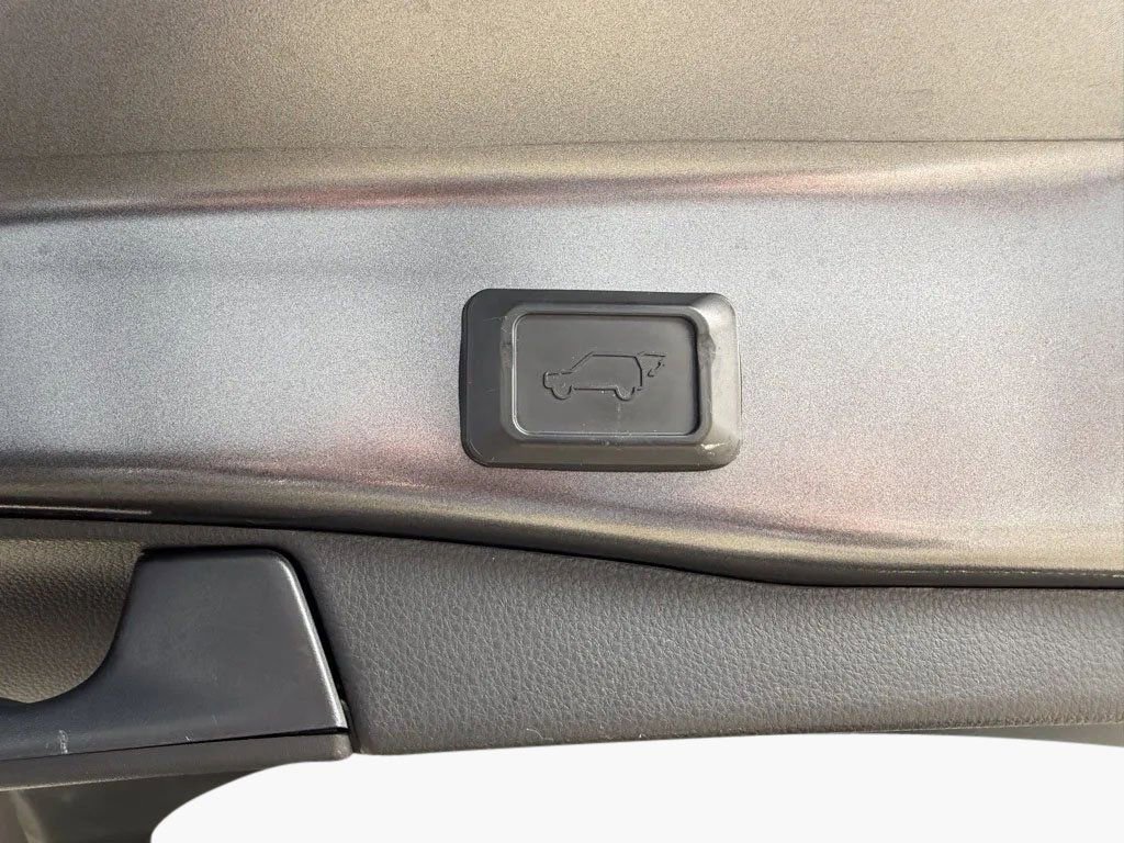Used 2024 Toyota RAV4 XLE Premium w/ Weather Package FWD image 33