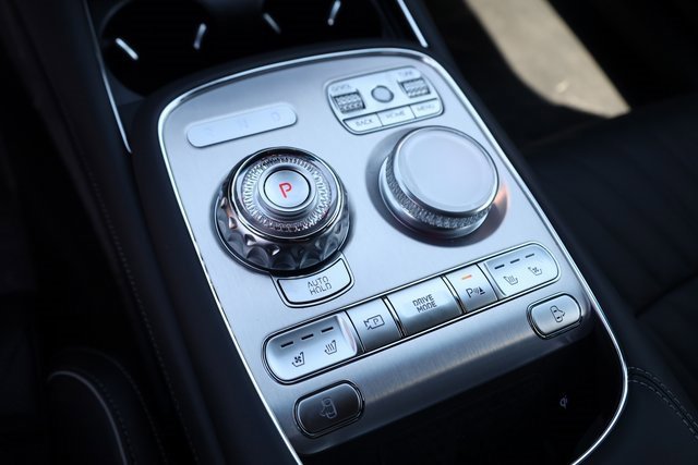 New 2024 Genesis G90 3.5T image 18