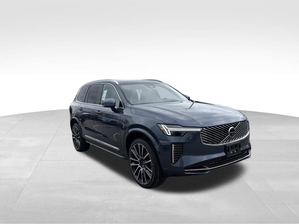 New 2026 Volvo XC90 B6 Plus w/ Protection Package AWD/4WD image 7