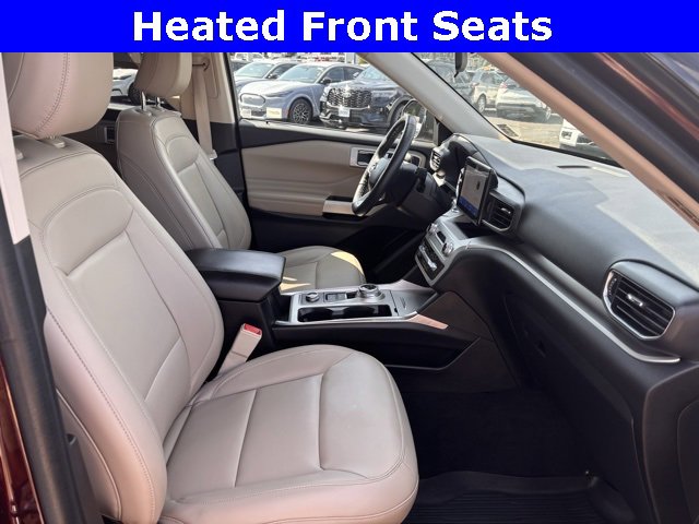 Certified 2022 Ford Explorer XLT w/ Equipment Group 202A image 13