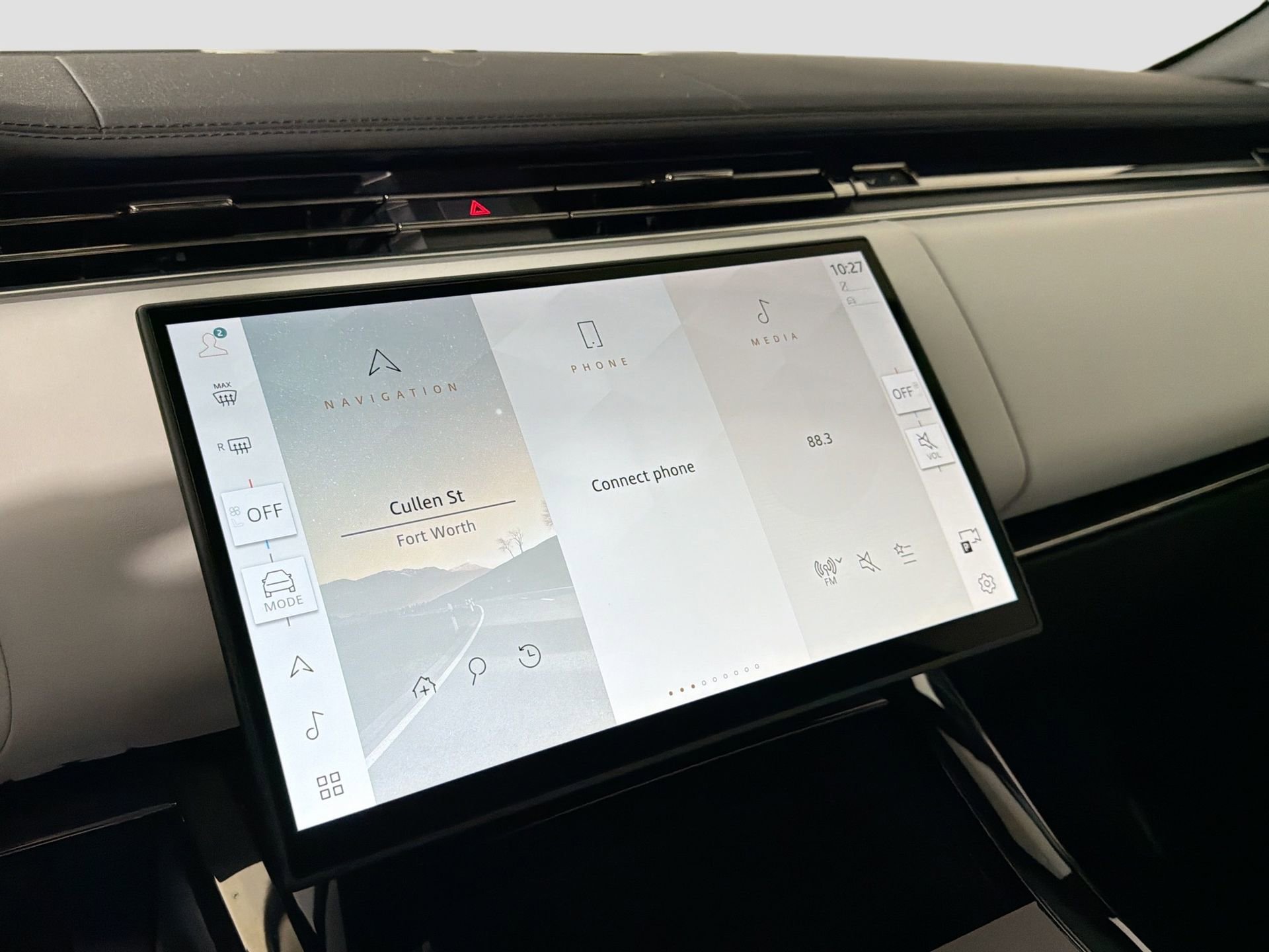 Certified 2024 Land Rover Range Rover Sport SE image 16