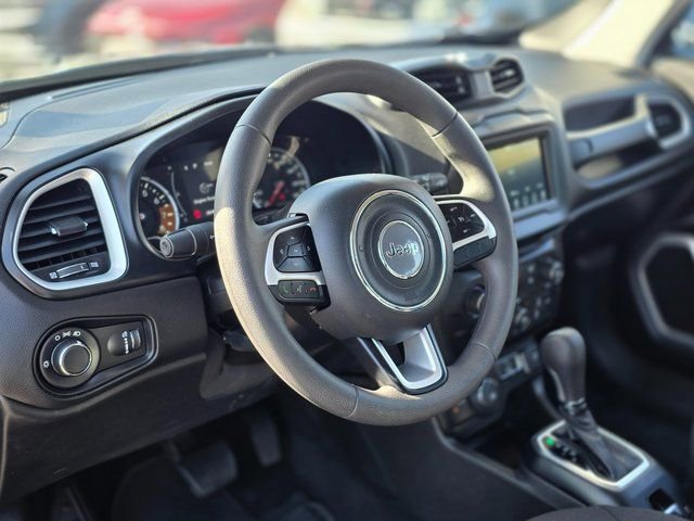 Used 2021 Jeep Renegade Sport image 14