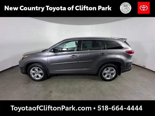 Used 2018 Toyota Highlander Limited AWD/4WD image 6