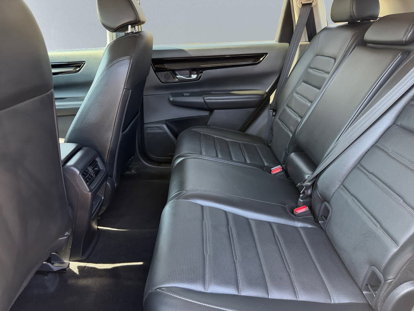Used 2025 Honda CR-V EX-L image 18