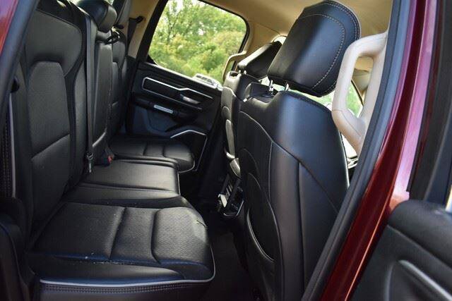 Used 2020 RAM 1500 Laramie AWD/4WD image 17