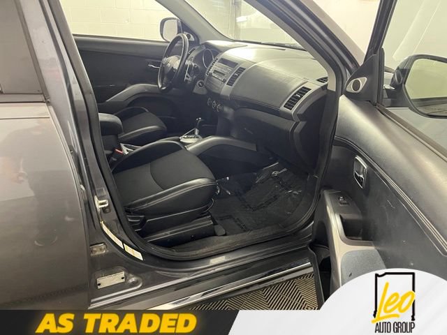 Used 2012 Mitsubishi Outlander SE AWD/4WD image 13