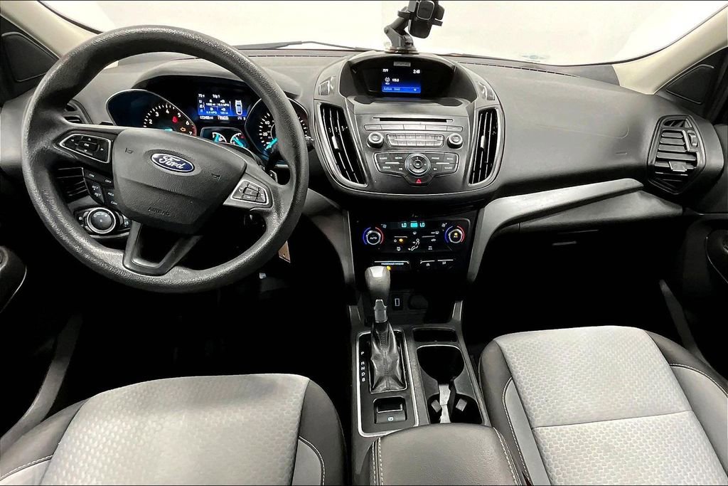 Used 2017 Ford Escape SE image 18