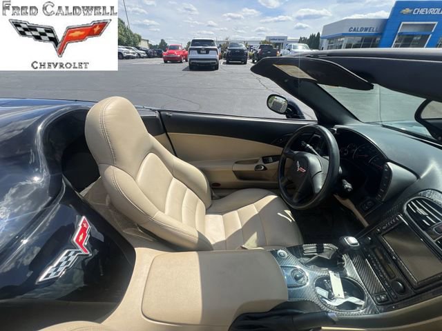 Used 2005 Chevrolet Corvette Convertible w/ Preferred Equipment Group RWD image 14