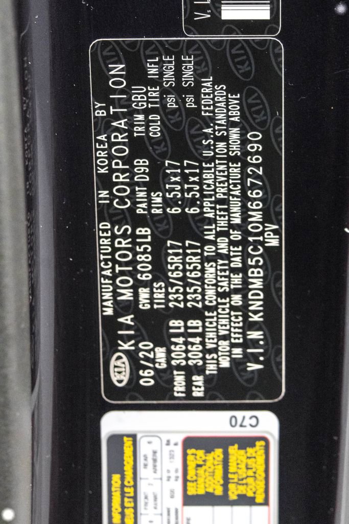 Used 2021 Kia Sedona LX image 37