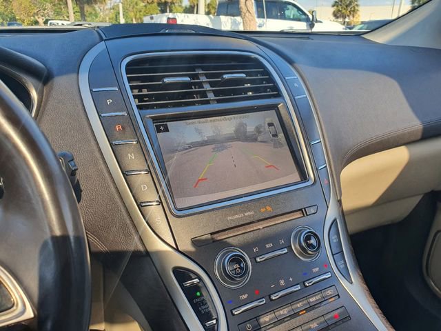 Used 2019 Lincoln Nautilus Select image 20