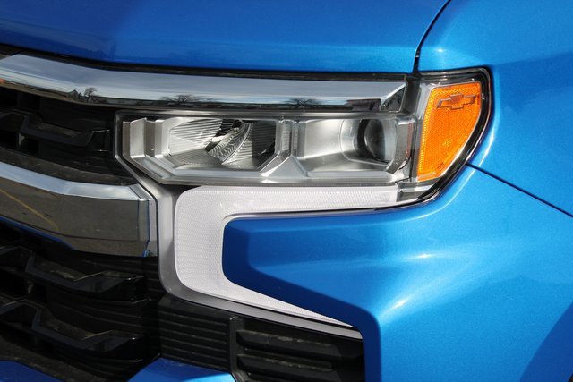 Used 2025 Chevrolet Silverado 1500 LT image 10