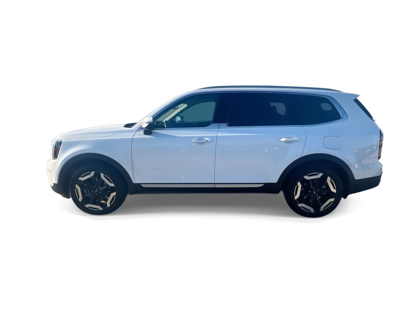 Used 2025 Kia Telluride EX FWD image 5