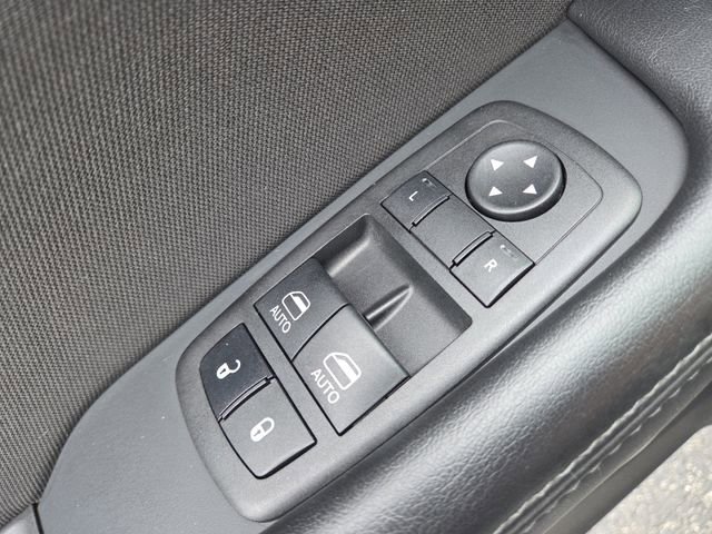 Used 2023 Dodge Challenger R/T RWD image 8