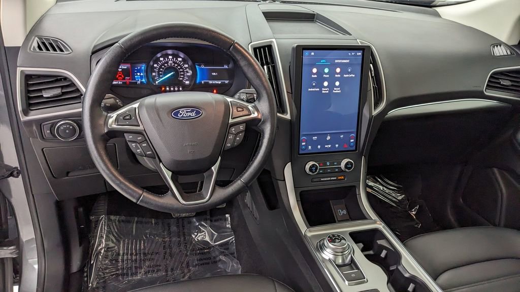 Certified 2022 Ford Edge SEL w/ Convenience Package image 4