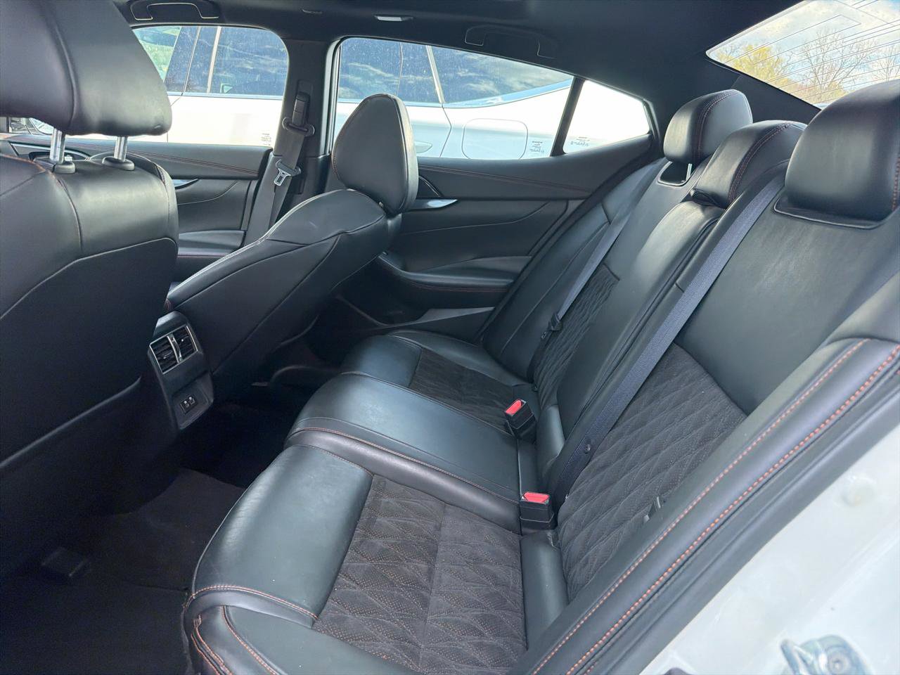 Used 2021 Nissan Maxima SR w/ Sport Mat Group FWD image 20