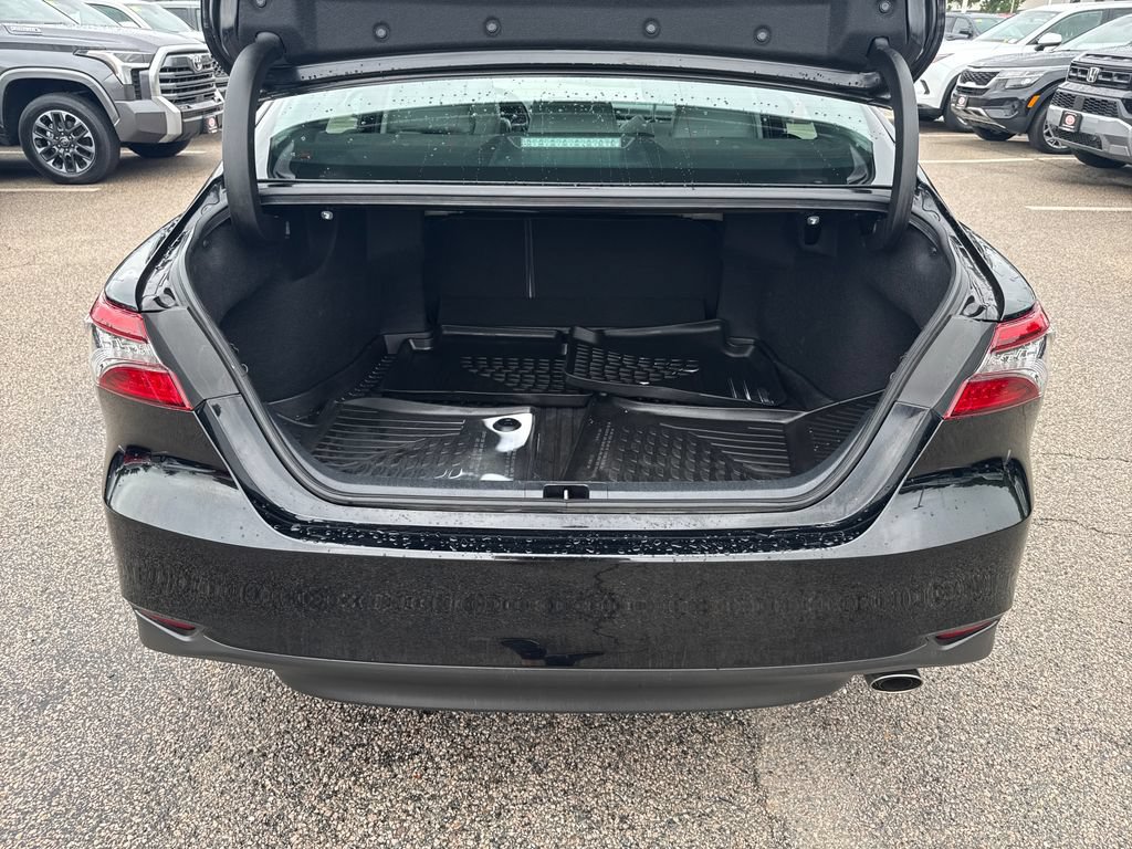 Used 2022 Toyota Camry XLE AWD/4WD image 39