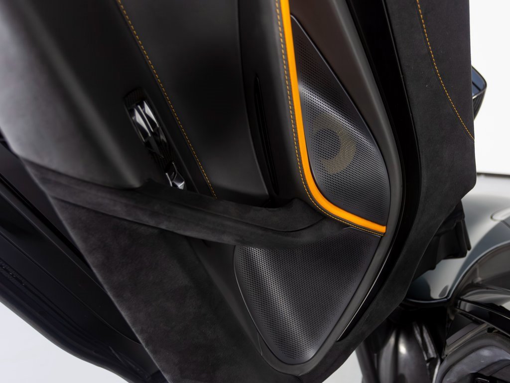 Used 2022 McLaren 720S Performance image 13