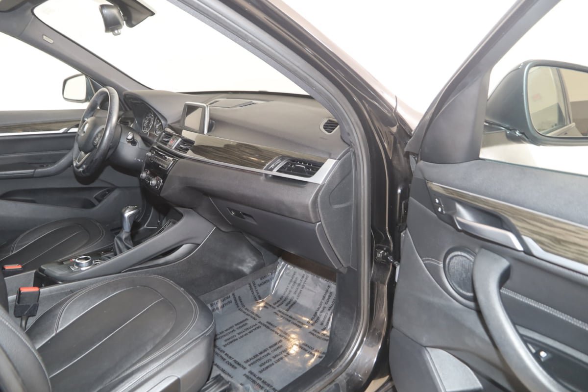 Used 2017 BMW X1 xDrive28i AWD/4WD image 31