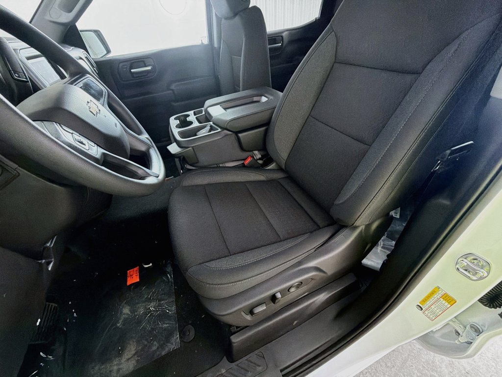 New 2026 Chevrolet Silverado 1500 Custom AWD/4WD image 16