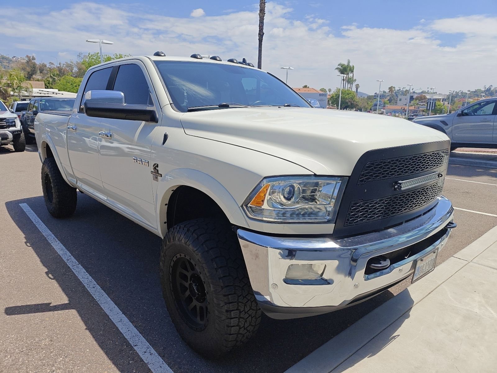 Used 2016 RAM 2500 Laramie w/ Snow Chief Group AWD/4WD image 2