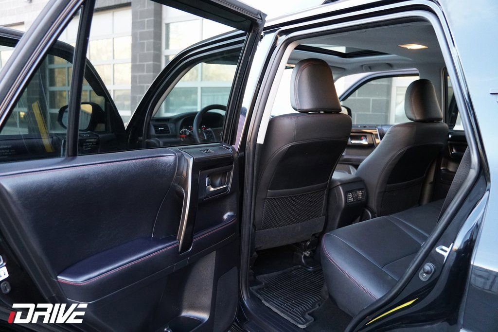 Used 2022 Toyota 4Runner TRD Off-Road Premium w/ Moonroof Package image 33