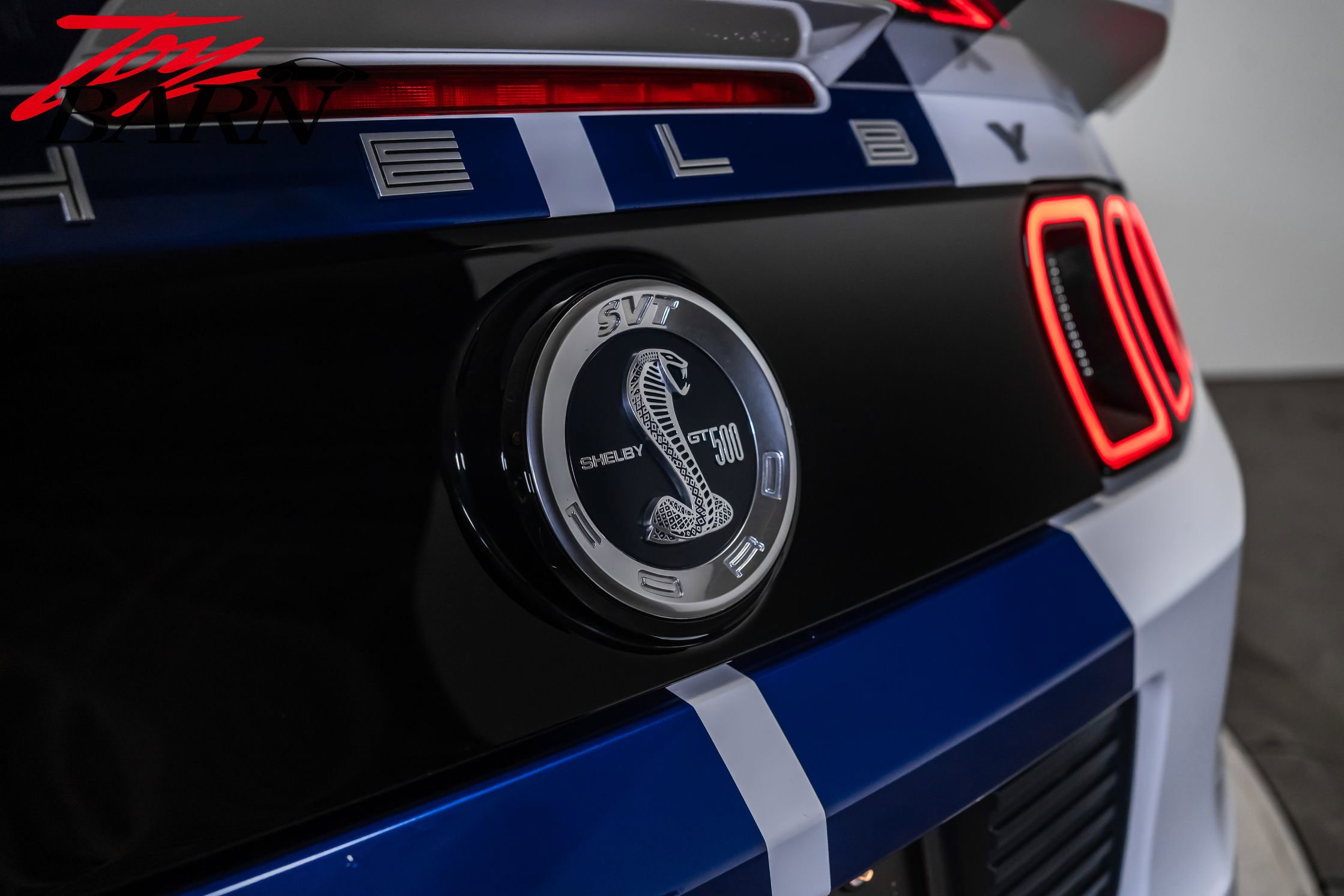 Used 2014 Ford Mustang Shelby GT500 w/ Equipment Group 821A image 13