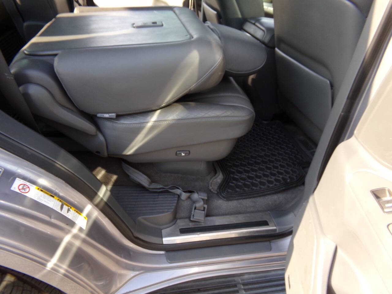 Used 2008 Lexus LX 570 4WD image 26