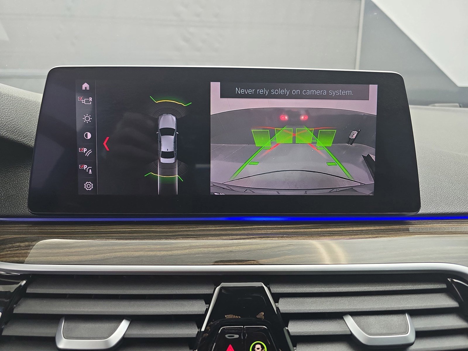 Used 2019 BMW 540i RWD image 25