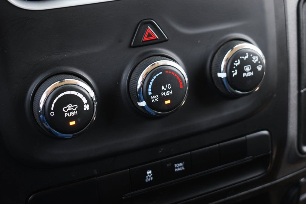 Used 2024 RAM 1500 Tradesman w/ Popular Equipment Group RWD image 28
