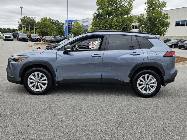 Used 2026 Toyota Corolla Cross LE w/ Moonroof Package FWD image 5