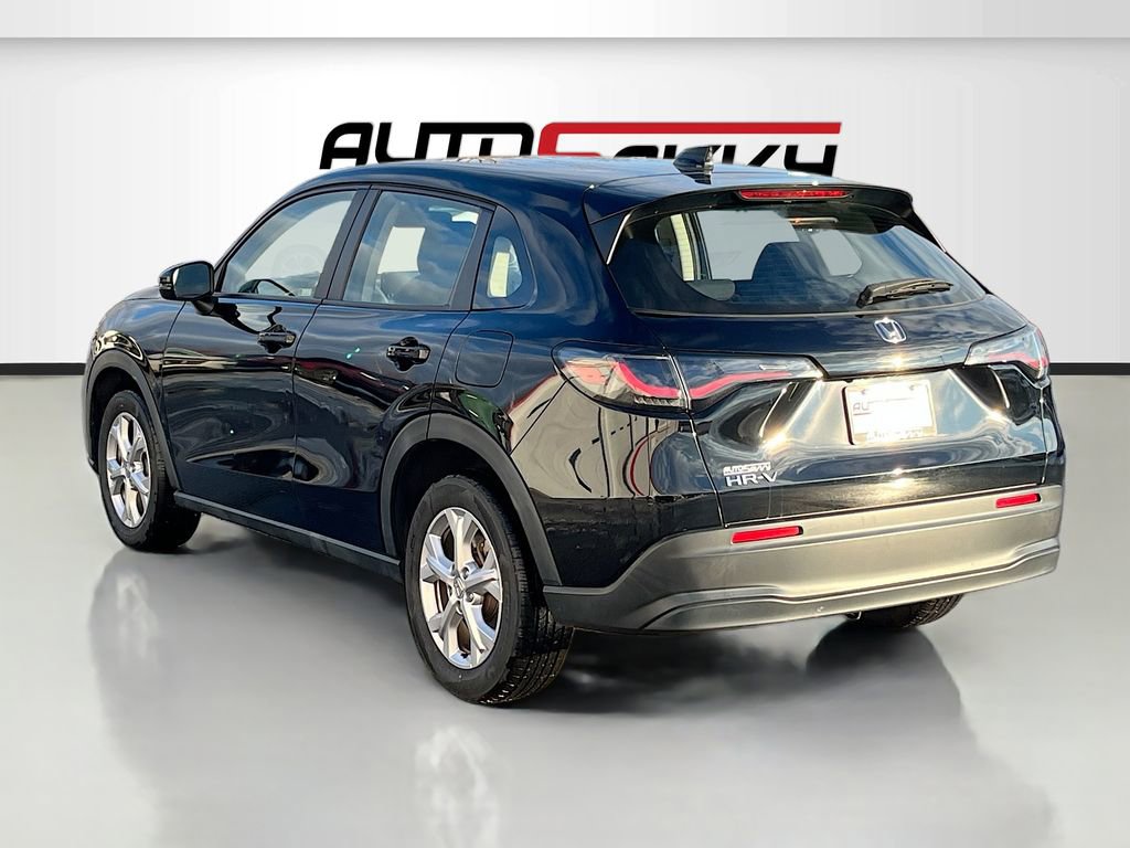 Used 2023 Honda HR-V LX image 5