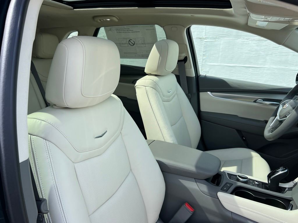 New 2026 Cadillac XT5 Premium Luxury w/ Driver Assist Package image 25