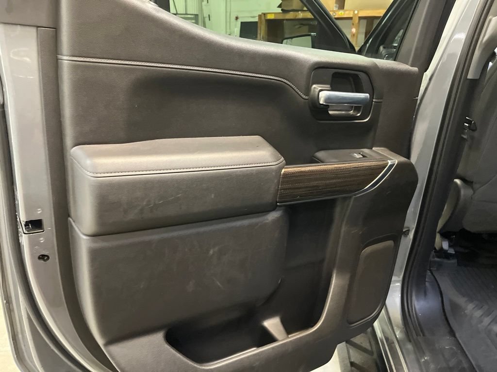 Used 2021 Chevrolet Silverado 1500 LT Trail Boss AWD/4WD image 21