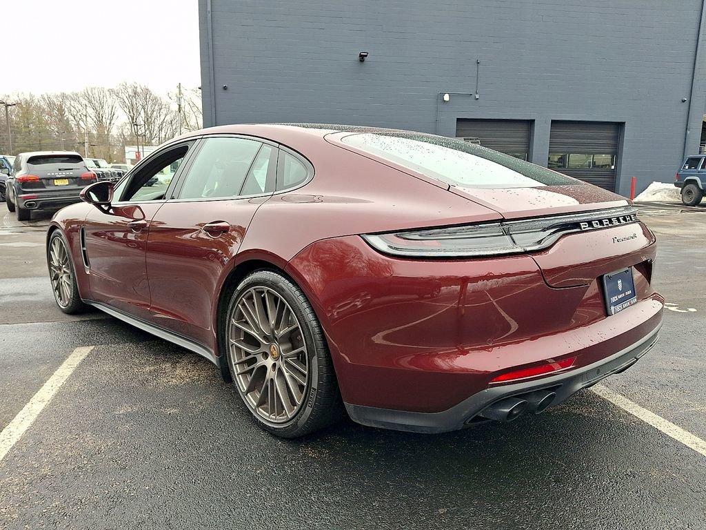 Used 2022 Porsche Panamera 4 Platinum Edition image 4