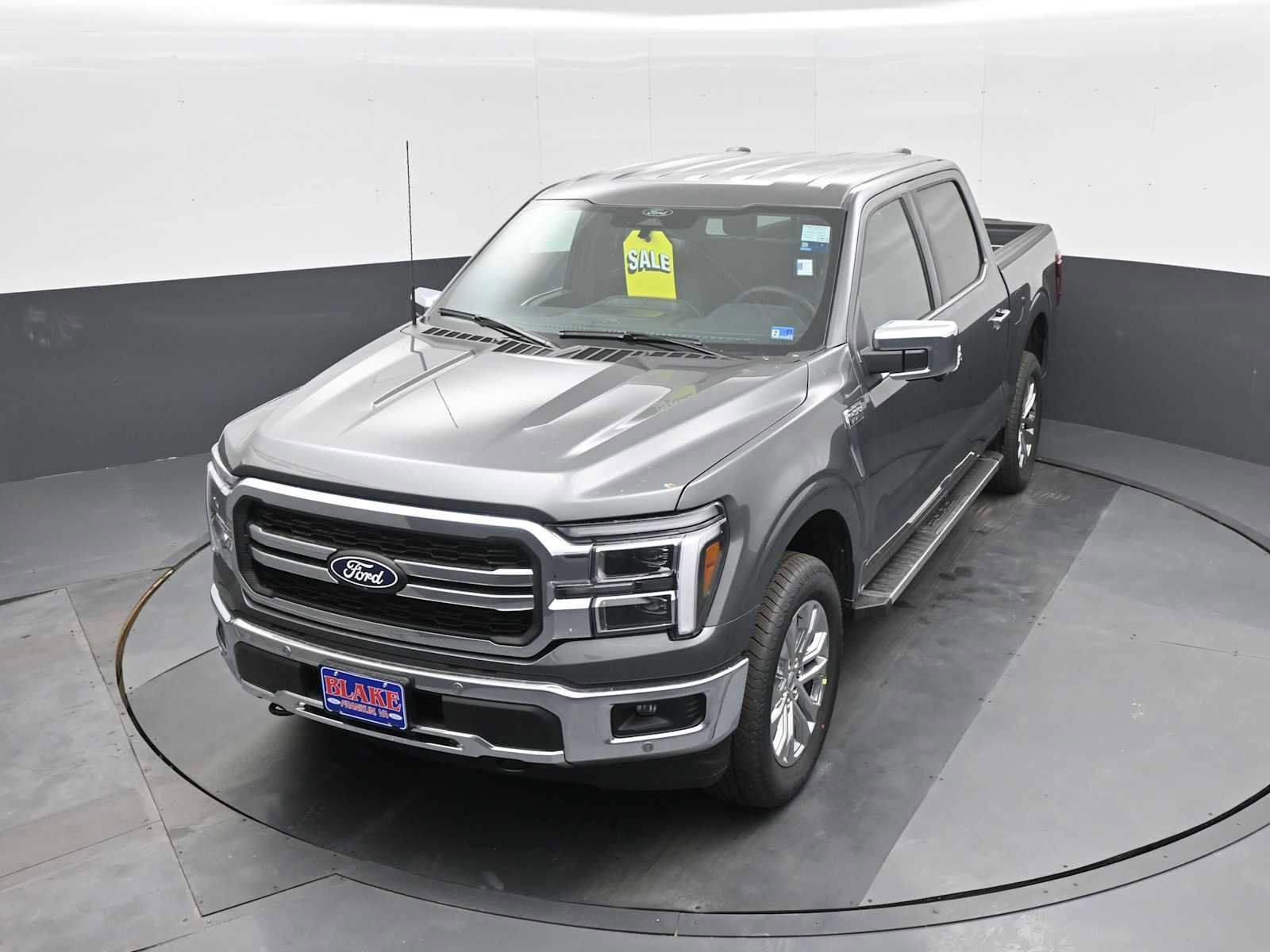 New 2026 Ford F150 Lariat w/ Equipment Group 501A Mid image 12