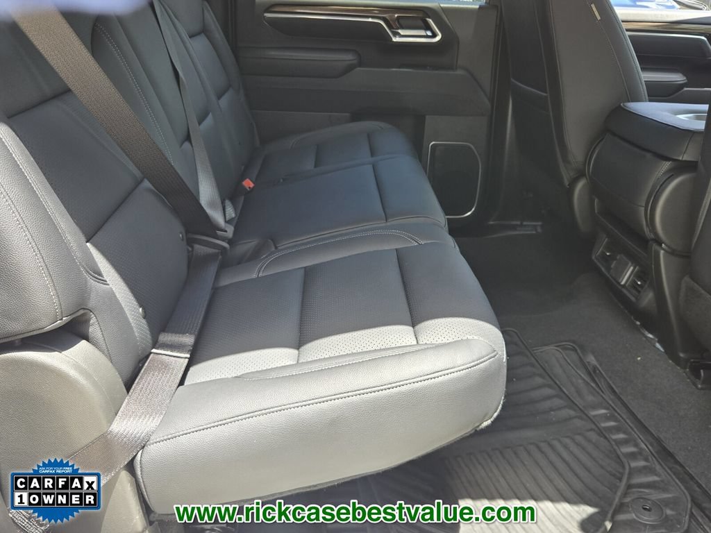 Used 2025 Chevrolet Silverado 2500 LT w/ Convenience Package AWD/4WD image 18