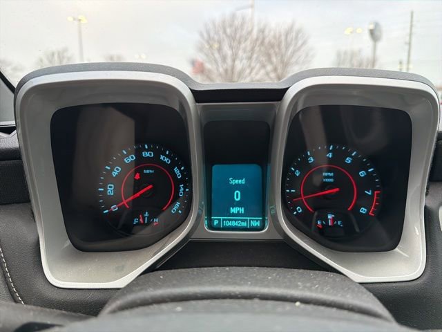 Used 2015 Chevrolet Camaro LT image 31