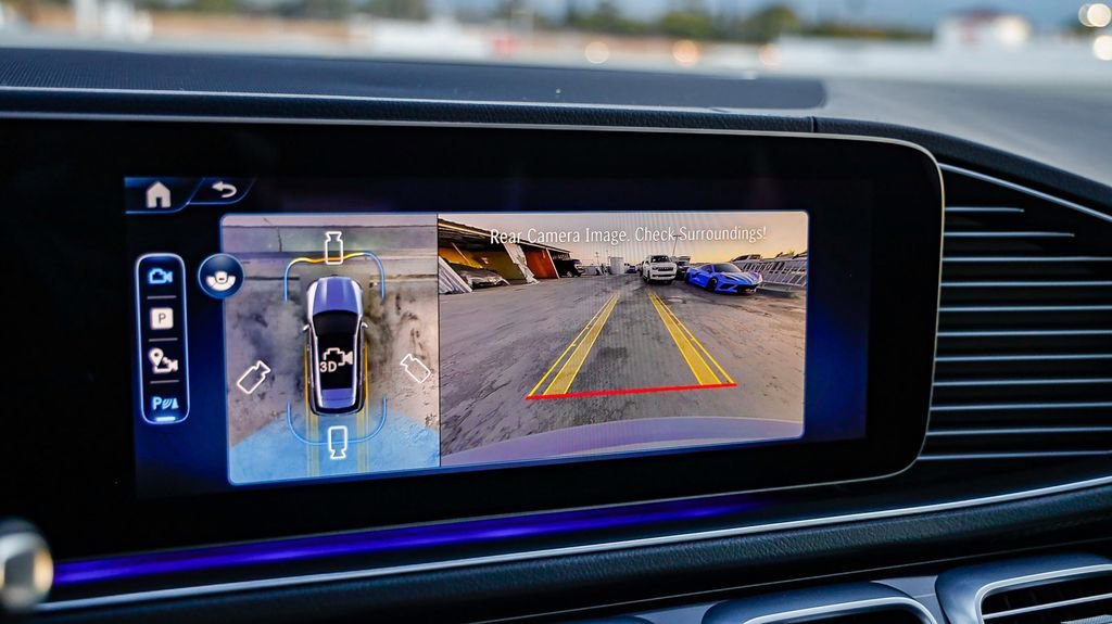 Used 2025 Mercedes-Benz GLE 53 AMG 4MATIC image 29