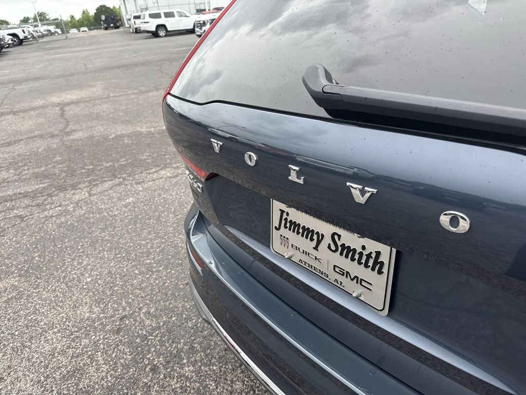 Used 2023 Volvo XC60 B5 Ultimate w/ Climate Package FWD image 38
