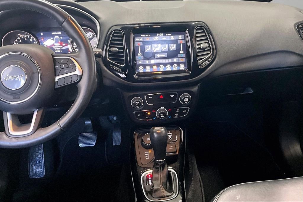Used 2019 Jeep Compass Limited image 9